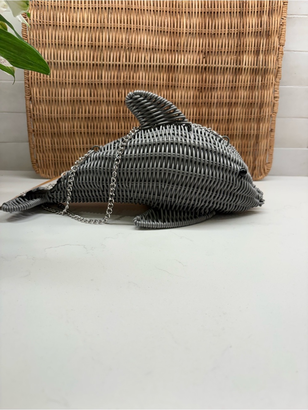 Gray Woven Dolphin Crossbody Bag 
Tommy Bahama Viral 🐬 - Picture 5 of 11